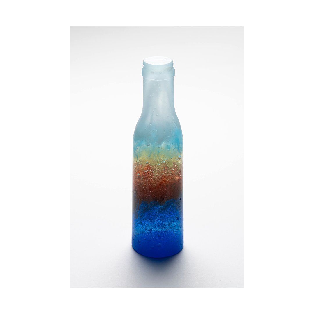 空瓶 -Sky Bottle-, 吉田延泰 , 2020

From KOBE SUBWAY MUSEUM 
H23 × W7 × D7 cm

art-scenes.net/ja/artworks/50…