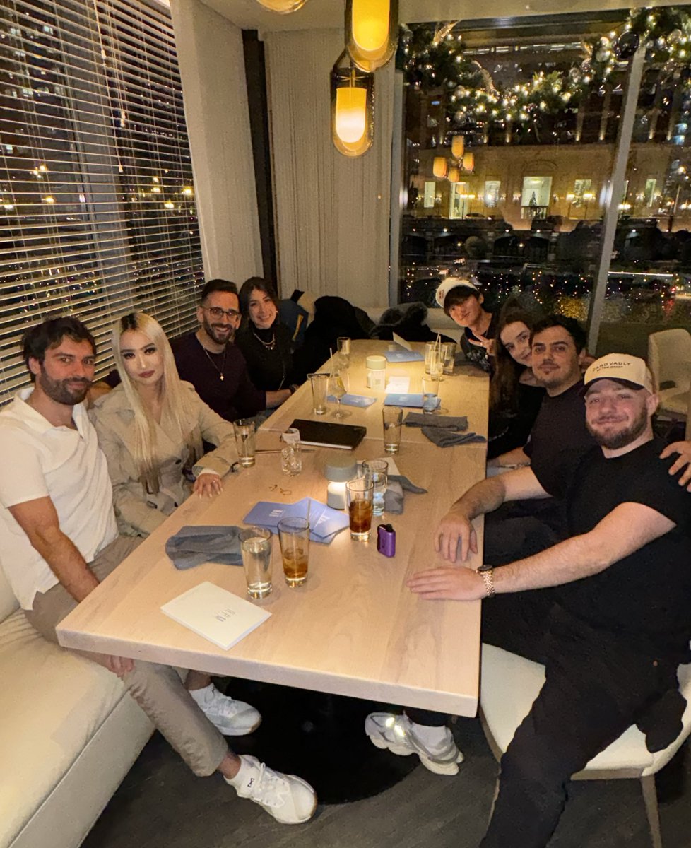 WeThePeople1_TV's tweet image. Apex Legends x Red Bull Chicago