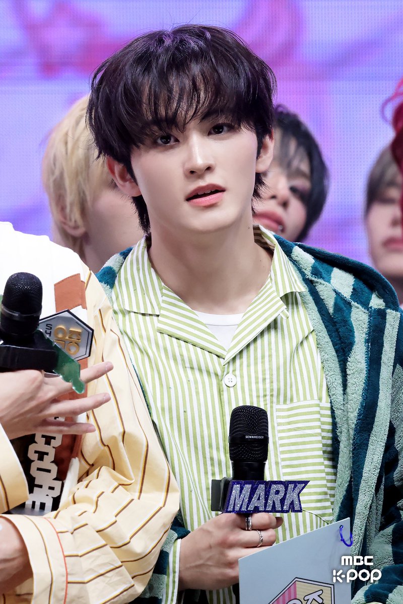 251129 쇼음악중심 #마크 #MARK MC
