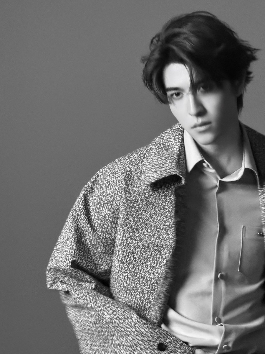 patrick_pppat's tweet image. black and white 🤍