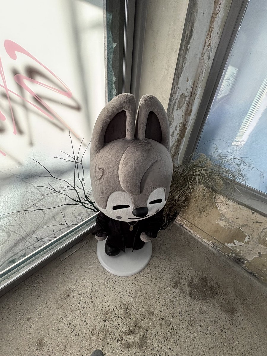 22tsh's tweet photo. сегодня в попапе!!
#StrayKids #스트레이키즈 #Do_lt #신선놀음
#SKZ_DO_IT_POPUP
#사운드웨이브 #SOUNDWAVE https://t.co/O1FiqC2wpv