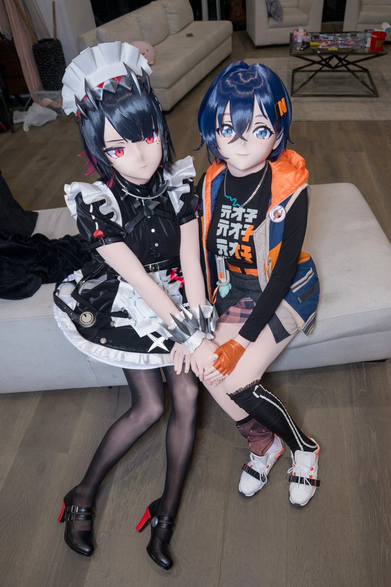 你站在那边干嘛？不要骚扰鲨鱼娘了吧！

鲨鱼娘：<a href="/dongguatea/">冬瓜茶🍵</a>
📷：<a href="/TonyYang233/">TonyYang233</a>
🏠：<a href="/kigurumeet/">Kigurumeet</a>

#ZenlessZoneZero #绝区零
#kigurumi #着ぐるみ