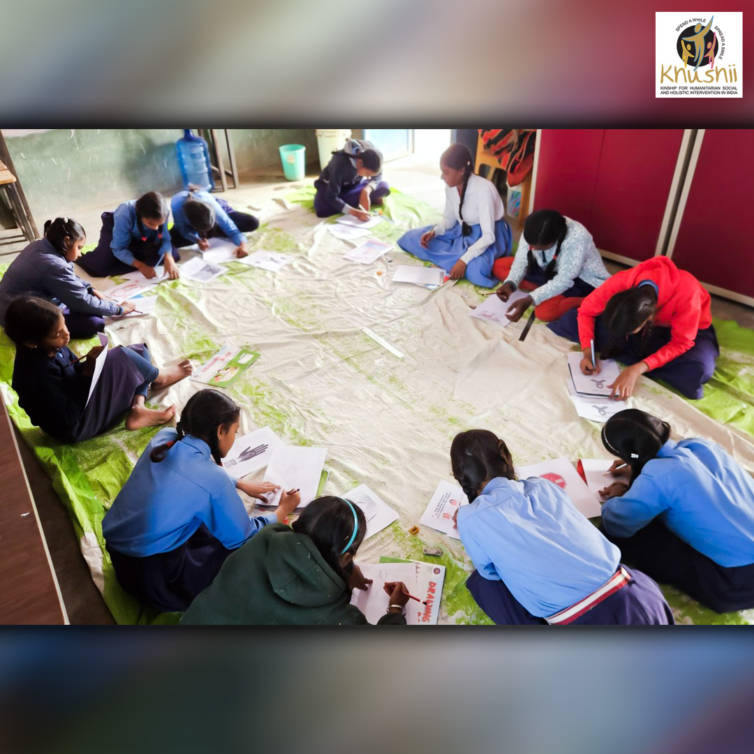 KhushiiNGO's tweet image. 𝙈𝙖𝙠𝙞𝙣𝙜 𝙖 𝘿𝙞𝙛𝙛𝙚𝙧𝙚𝙣𝙘𝙚 𝙏𝙝𝙧𝙤𝙪𝙜𝙝 𝘼𝙬𝙖𝙧𝙚𝙣𝙚𝙨𝙨
Dec 2- U.M.S. Dirkhili, Bihar organized an AIDS Awareness Day by reaching to 185 students. Through interactive sessions, poster-making activities, students learned about prevention, care, &amp;amp; compassion.