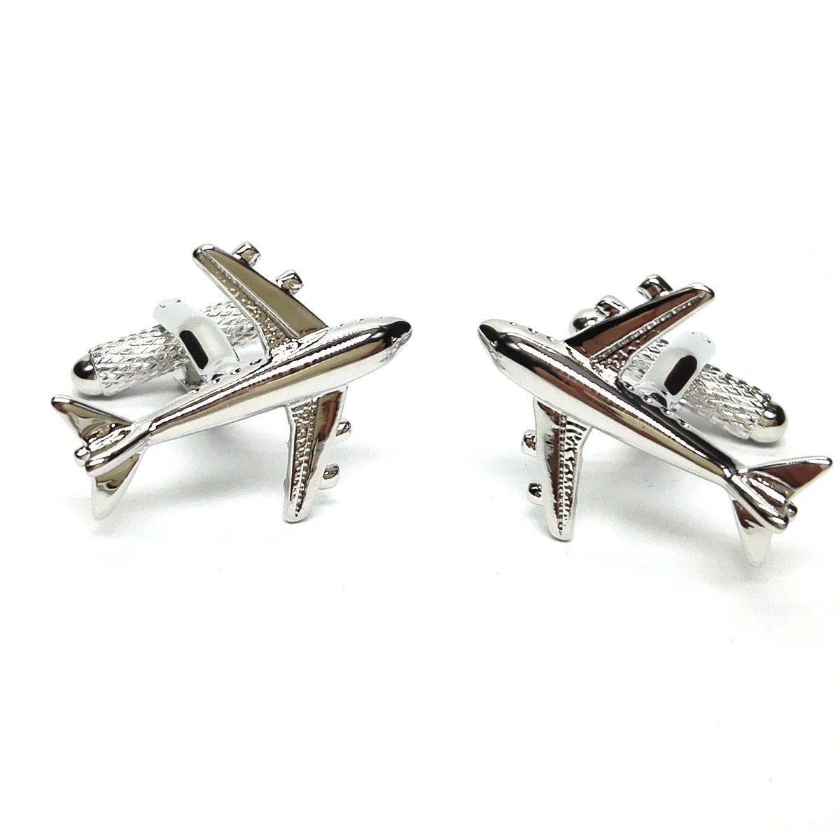 torquer0ll's tweet photo. bro of course I want to wear matching 747 cuff links to the black tie event https://t.co/JzkSYIB2Z8