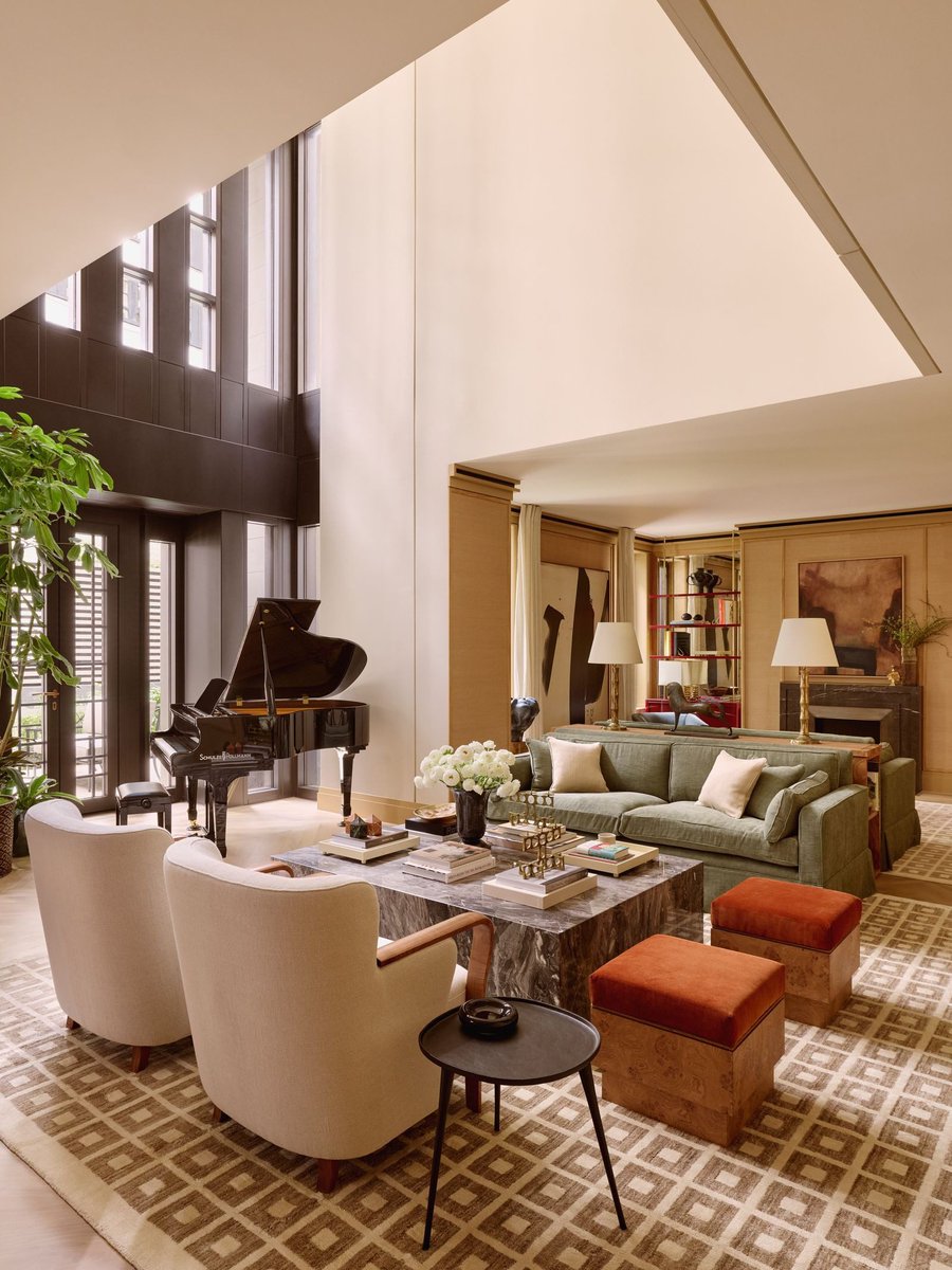 (1/2) Lleno de lujo y sofisticación, este impresionante dúplex estilo art déco parece salido de una novela de F. Scott Fitzgerald.