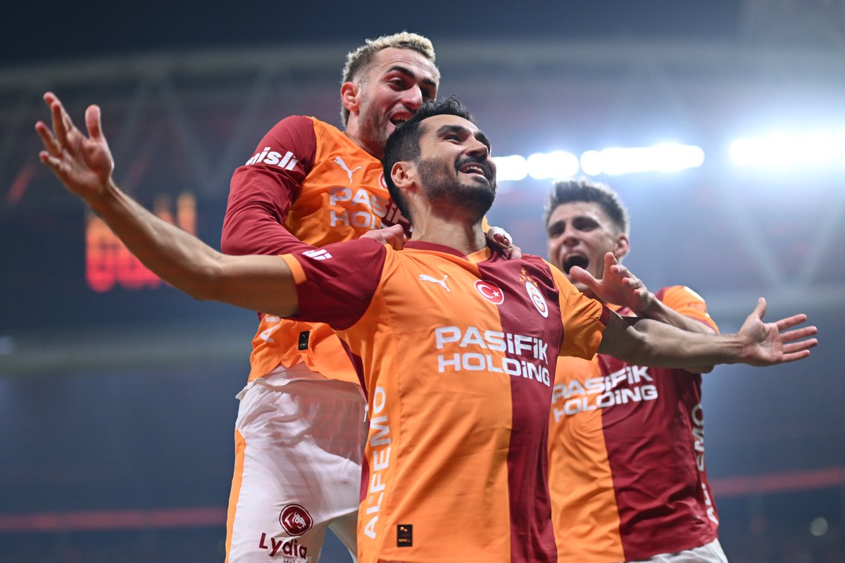Günaydın #Galatasaray Ailesi
