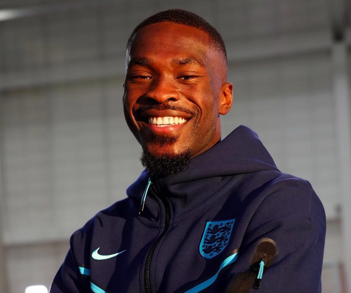 Fikayo Tomori explains his decision to represent England, citing a lack of Super Eagles invitation. completesports.com/they-never-cal…