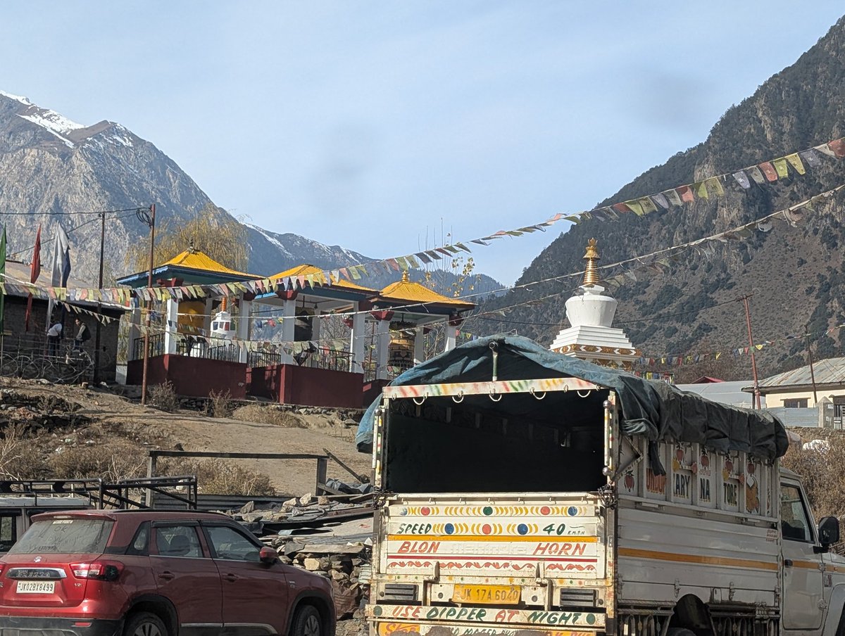 faisalquadri3's tweet photo. Behind the giant range of mountains, cutting through the hard and rugged rocks, lies a serene sapphire valley where Hindus, Buddhists, and Muslims live together in harmony and mutual love. It is a land of quiet beauty and shared humanity.
@Sunil_SharmaBJP 
Kundali &amp; sohal HEP https://t.co/M51fJFgIjN