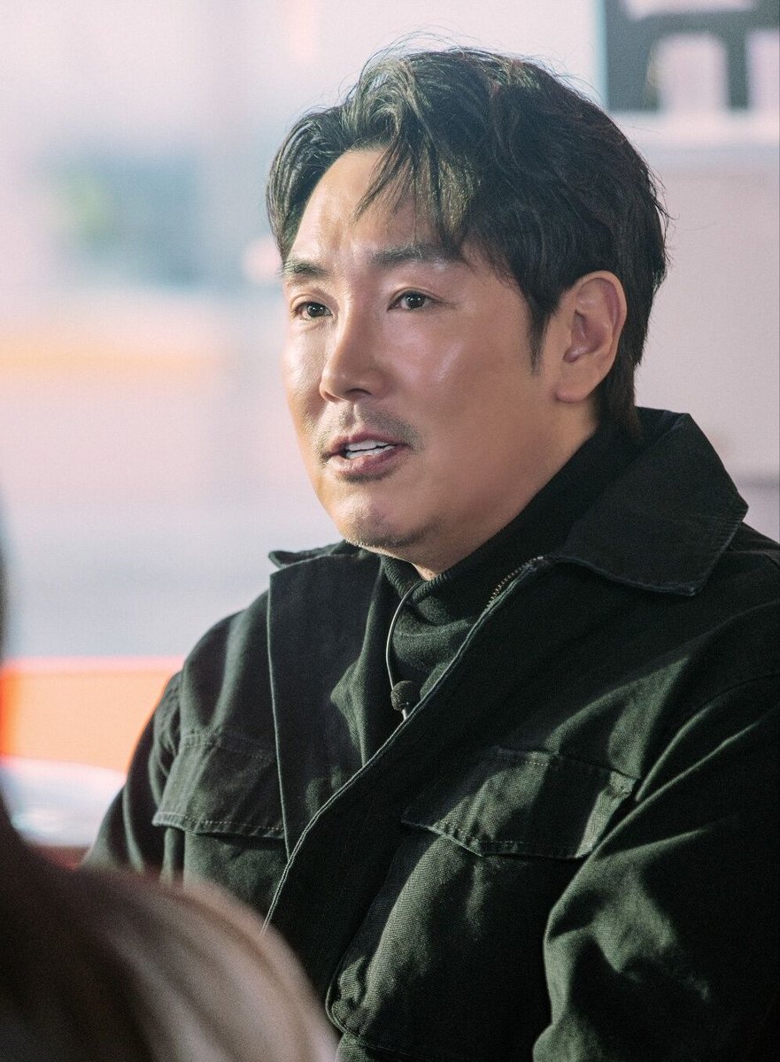 SBS_star's tweet image. “Cho Jin-woong Hit with Juvenile Record Allegations; Agency Says It Is Verifying
👉 Read full story here : sbsstar.net/article/N10083…

#chojinwoong #juvenile #celeb #SBSStar #KEntertainmentNews
Follow @SBS_star for more updates!”