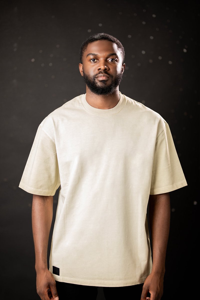HENDRIKWEAR's tweet photo. Hendrik Oversized Ts in Pink and Khaki 😍

https://t.co/FL5wX4BTwM https://t.co/cjU7wrlv0F
