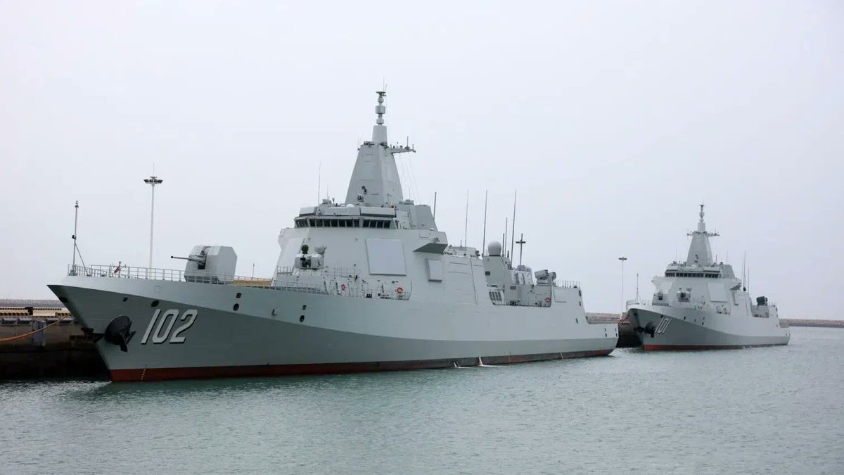 CHINA GERAKAN TENTERA LAUTNYA BESAR BESARAN. ADA YANG MASUK MALAYSIA

Sebanyak 100 buah kapal Tentera Laut China dan Pengawal Pantai China ketika ini digerakkan beroperasi di Laut China Timur, Laut Kuning, Laut Borneo Utara (Laut China Selatan) dan Lautan Pasifik 

Setakat