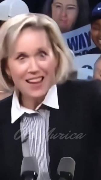 dabestdds's tweet photo. @AntiLeftMemes Bye Bye!!!! https://t.co/JJAfB6VDOS
