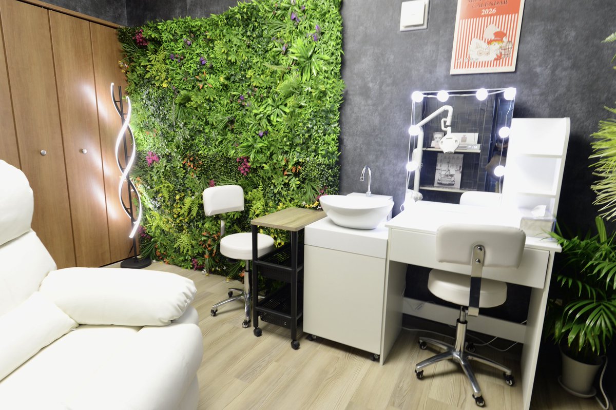 12月より、セルフホワイトニングサロン「アトリエ」を浦添市でオープンしました！

いろいろドタバタしてポストもなにもできなかったけど、みなさまのご来店お待ちしています‼️