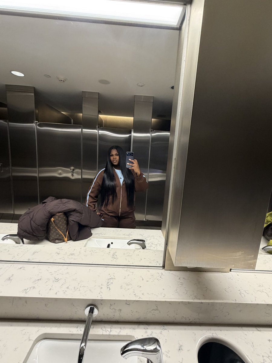 💕 (@hmartinnnnnn) on Twitter photo 