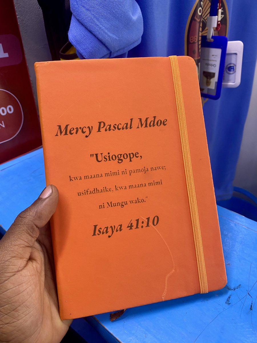 Pichanzurii's tweet image. Tunaprint #Notebook nzuri ikiwa na jina lako , ujumbe au nembo ya Ofisi.

Tsh 20,000/= tu 

Unapata notebook complete ikiwa na details unazohitaji tukuwekee .

📍Sinza Palestina
☎️ 0786445451