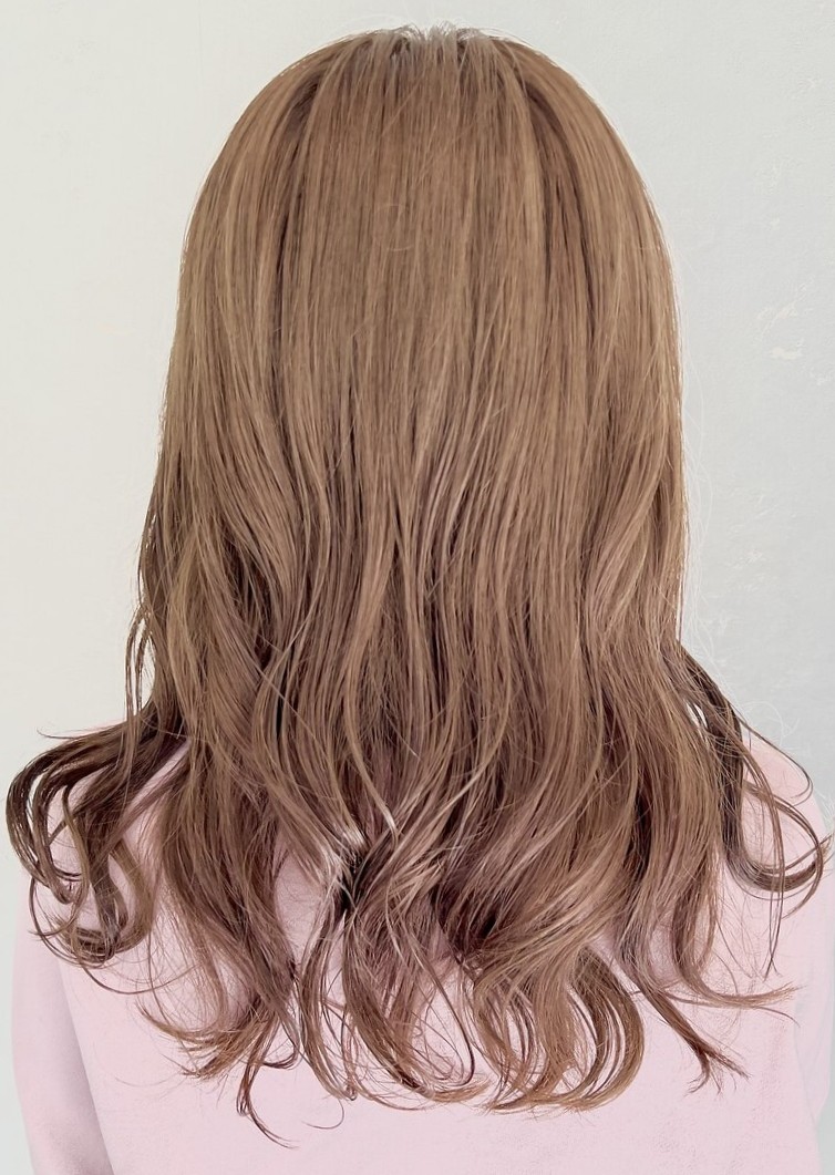 ナチュラルなヘアカラーの定番、ベージュブラウン💛🤎 ベージュが