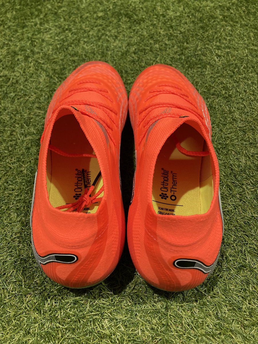 改めて感謝 本日は大人気スパイクの 限定カラー発売日 欲しかった人は