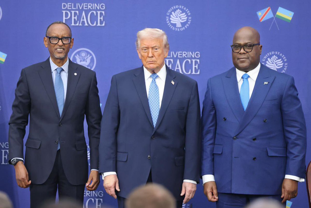 FEGnassingbe's tweet photo. J'ai eu l'honneur de prendre part à #Washington à la cérémonie officielle de signature de l’accord de paix entre la République Démocratique du Congo et la République du Rwanda, ce 4 décembre 2025. Cette présence s’inscrit dans le mandat de médiation régionale que m’a confié l’@_AfricanUnion pour accompagner une solution africaine durable aux tensions dans l’Est de la RDC.

#DeliveringPeace
