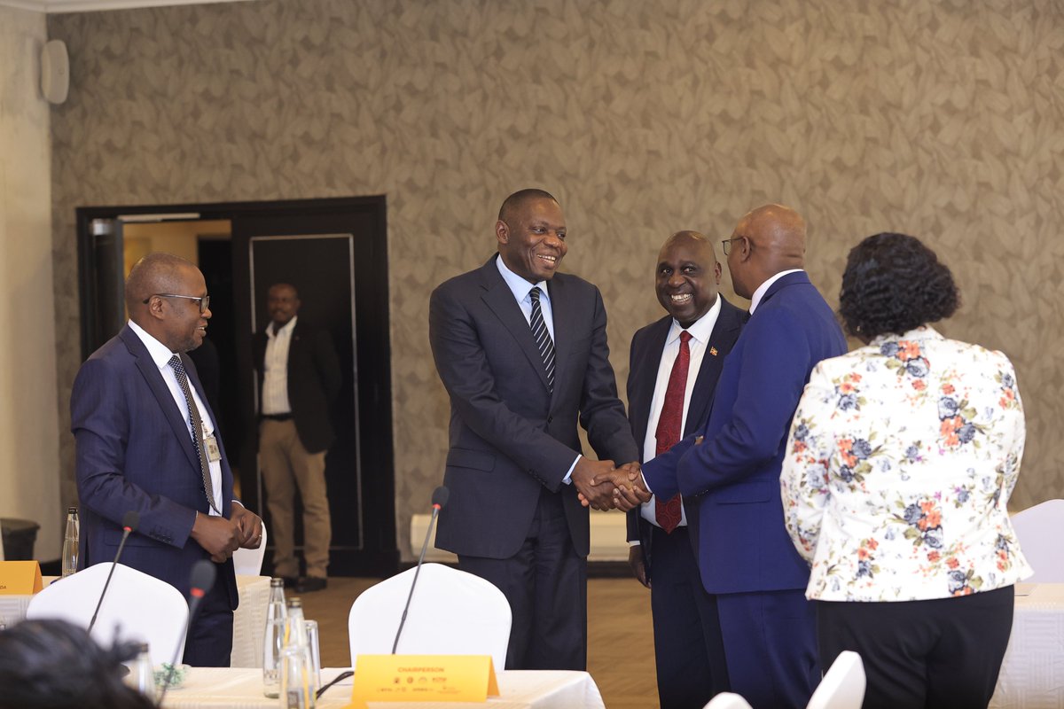 Bank of Uganda tweet media