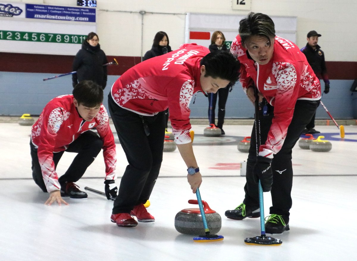 日本男子スキップ山口剛史選手🇯🇵
※会場は過去に世界ジュニア、23年PCCCで経験
「やってきたことをしっかり出し切り、やるべきことを一つずつやっていけば良い結果になると思う。会場はPCCCと同じ感じなので、変な特別感はなくやりやすい。初戦の米国チームは対戦したことのない相手なので楽しみ」
