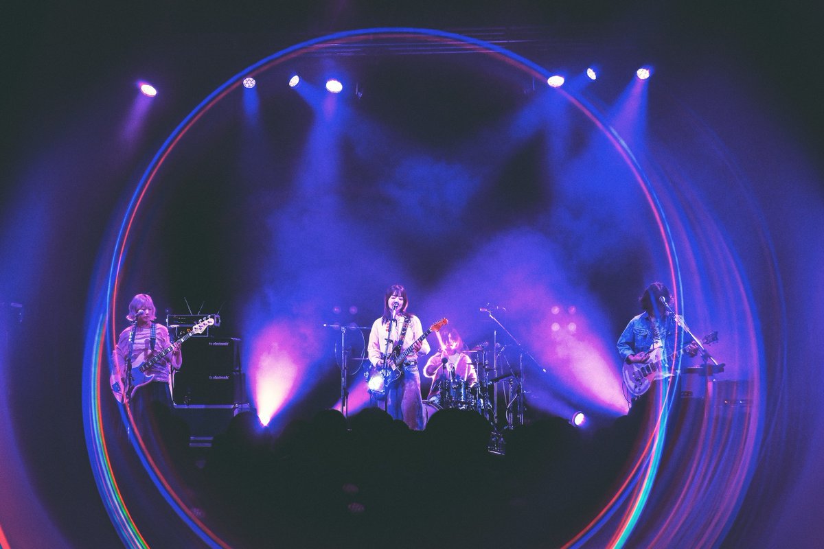 barks_news's tweet photo. 【ライブレポート】yonige、47都道府県ツアーセミファイナルZepp Shinjuku公演で「ツアーって悪くないなって、12年やって初めて思えました」

https://t.co/KZijRk0Fvd
#yonige https://t.co/ax8b870X5Z