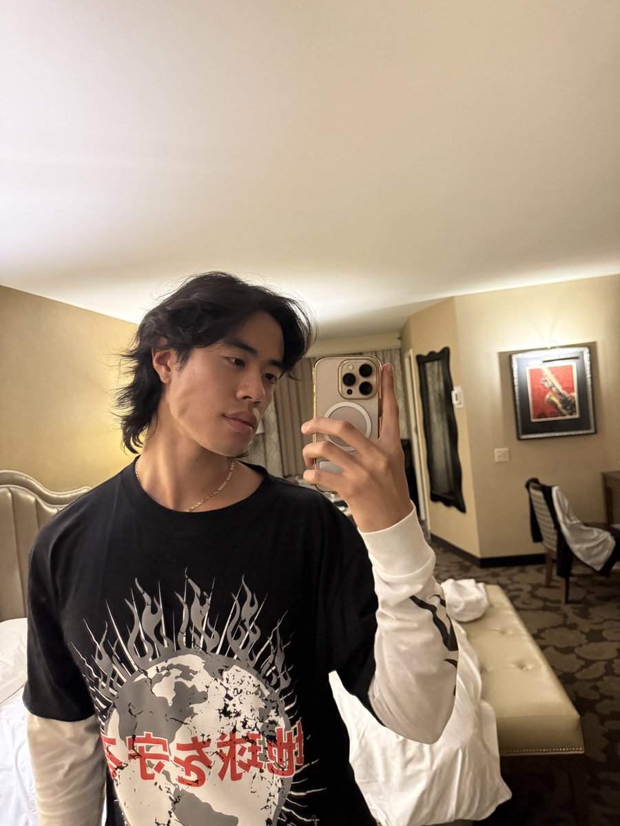 jaychonut's tweet image. im getting sick rip