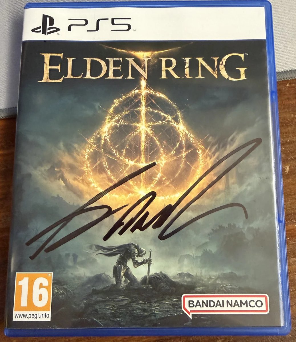 "I got George R R Martin to sign my Elden Ring copy"

🔗  ZeroOnePhi
