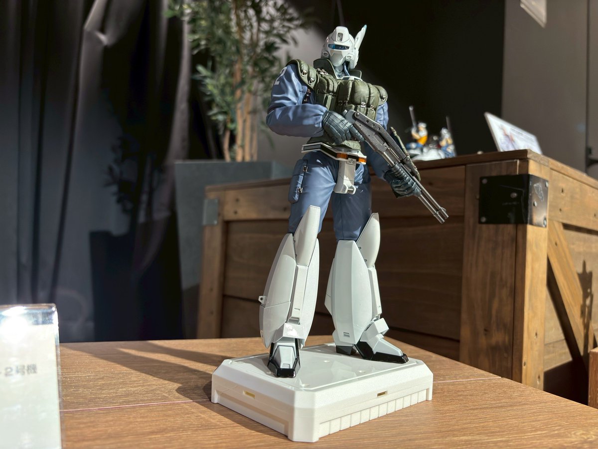 はる、ジオラマ台座、r07.08.06 コラボカフェ店内に展示しているフィギュア、ジオラマでは沢山の凄腕