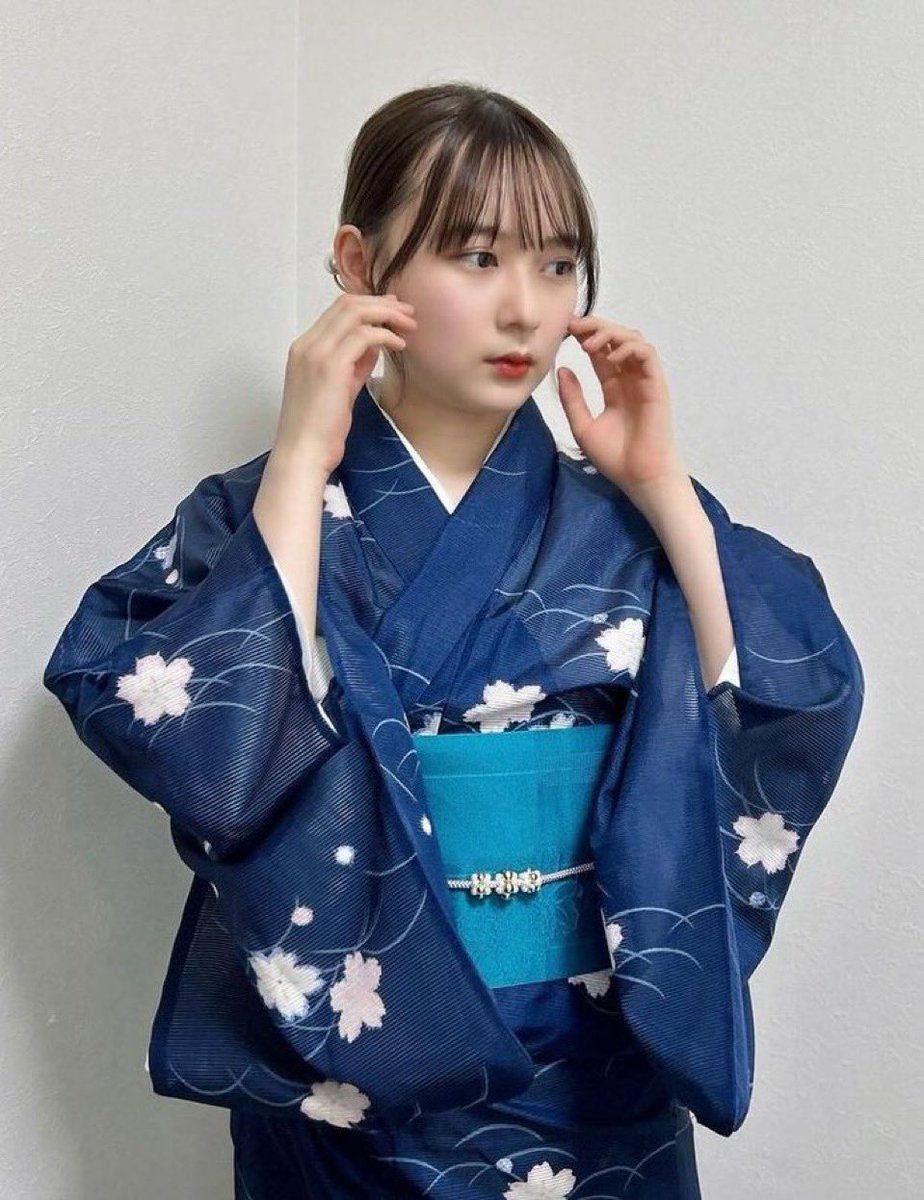 それは絢音ちゃんがとてもお綺麗だからこそ、実はビジュアル的な綺麗さ