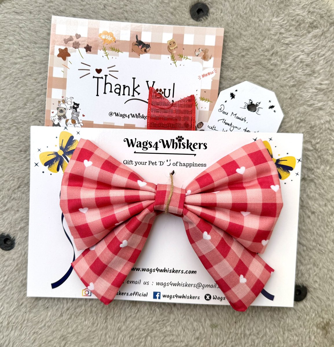 Wags4W's tweet image. A Big Woofy Thank You! 🤗
Handmade with love and packed with care! ❤️

This festive season shop for your pup our hand made Bow ties!! 

Shop Now @ wags4whiskers.com

#customerorder #dogbowtie #dogbows #dogacceasories #doglove #petaccessories #PetStoreIndia #Wags4whiskers