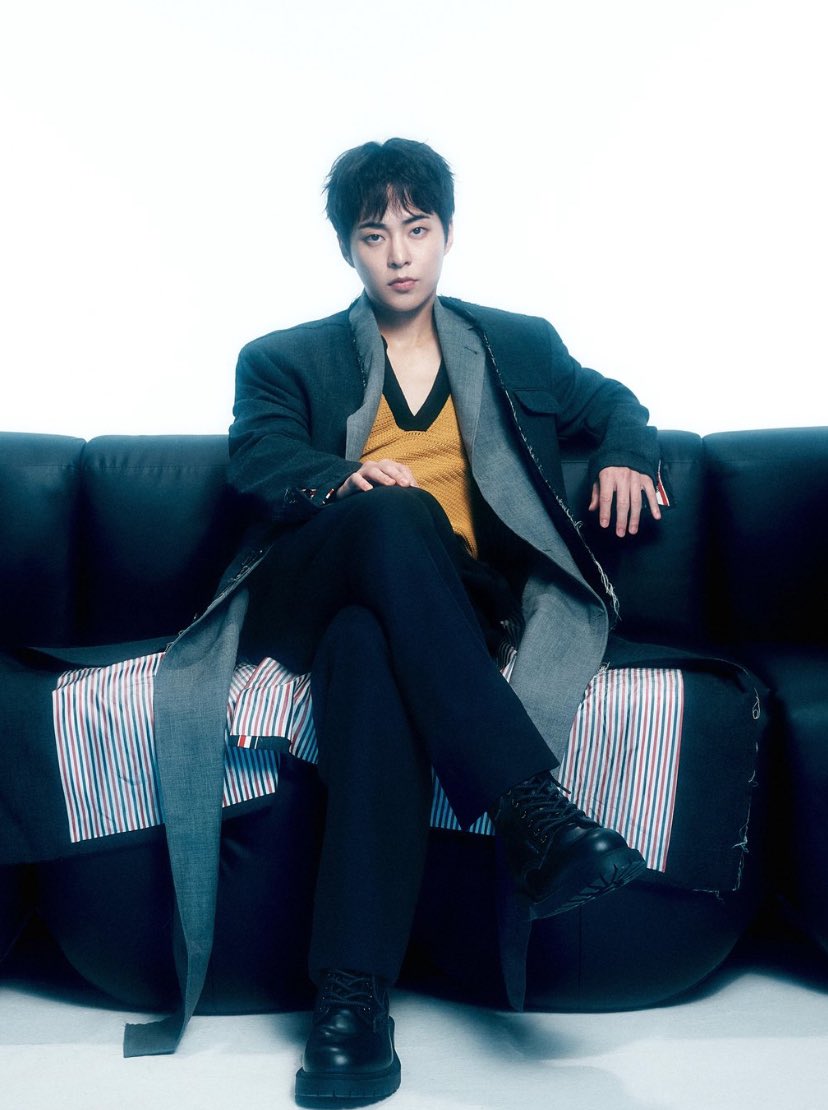u_han94's tweet photo. WHAT DO YOU WANT FROM ME ..XIUMIN OH MY GOD !!!!!!!!!! https://t.co/zuJ6tKdNY3