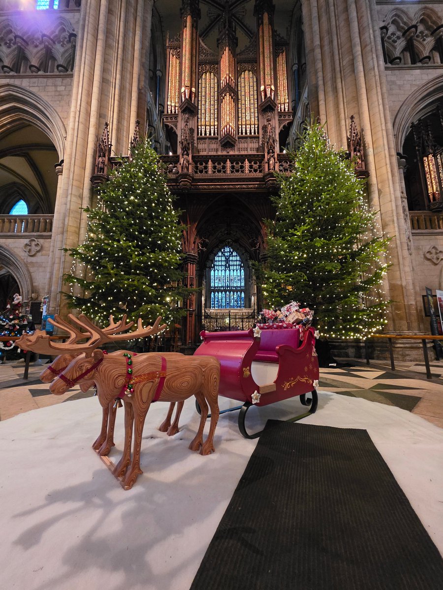 Why not go into Beverley Minster and try and spot our tree, which allows you to scan the QR code for  <a href="/MindHEY/">Hull & E. Yorks Mind</a>. This beautiful display will last until the 14th of December, so don't miss the chance to see all the wonderful trees! 🎄
#ChristmasTree #Charity #Beverley