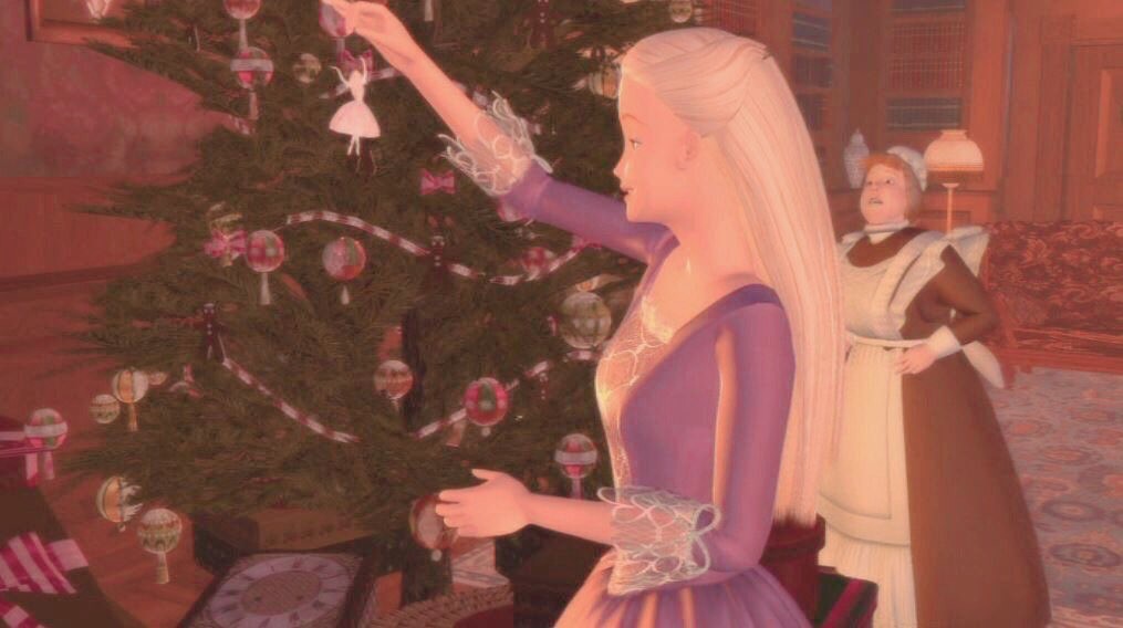 dreamyyarchive's tweet image. christmas in barbie in the nutcracker (2001) 🎄❄️