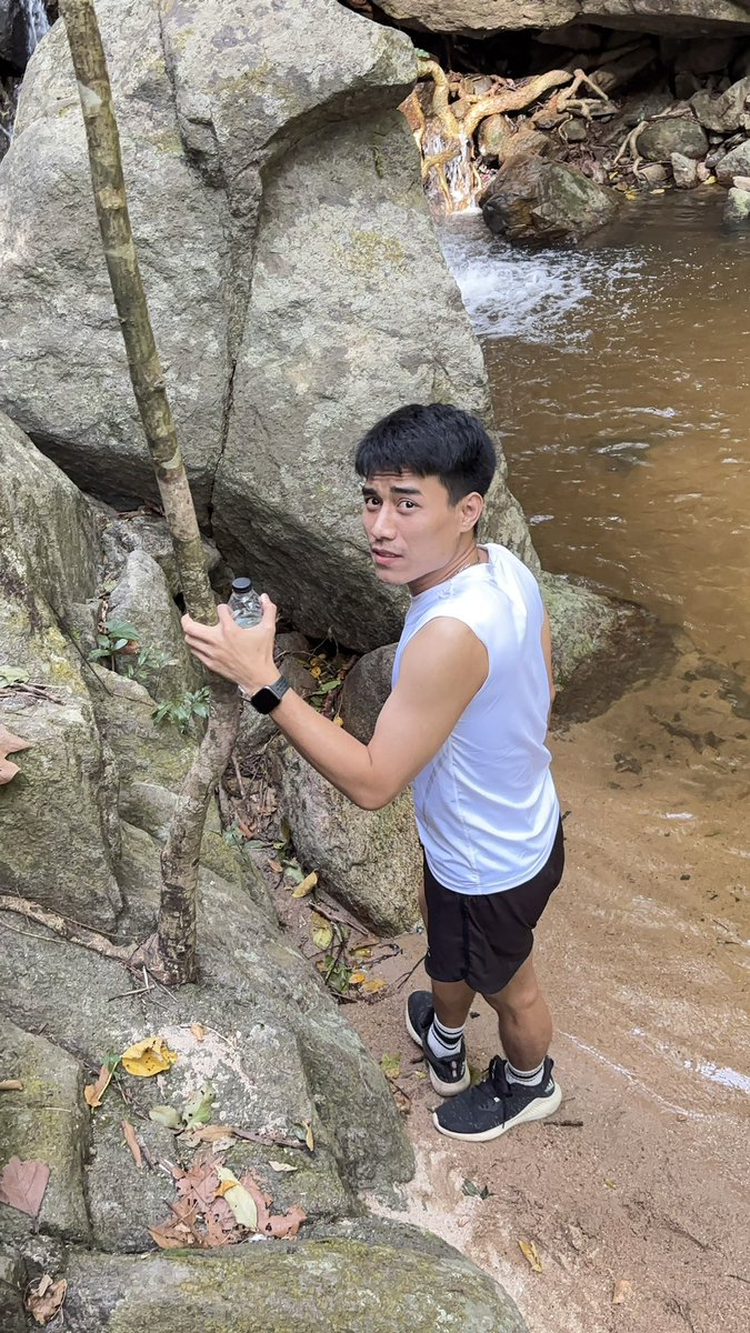 Faifa0202's tweet photo. อยากไปเดินป่า 
ไม่��ีคนไปด้วยเลย
จะไปคนเดียวก็กลัวผี https://t.co/nrmxrKa7fd