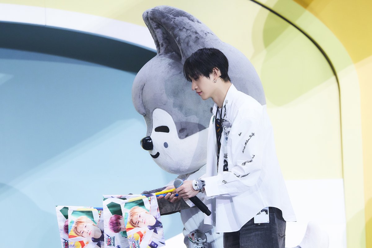 LIVE Blu-ray Stray Kids Fan Connecting 2024 