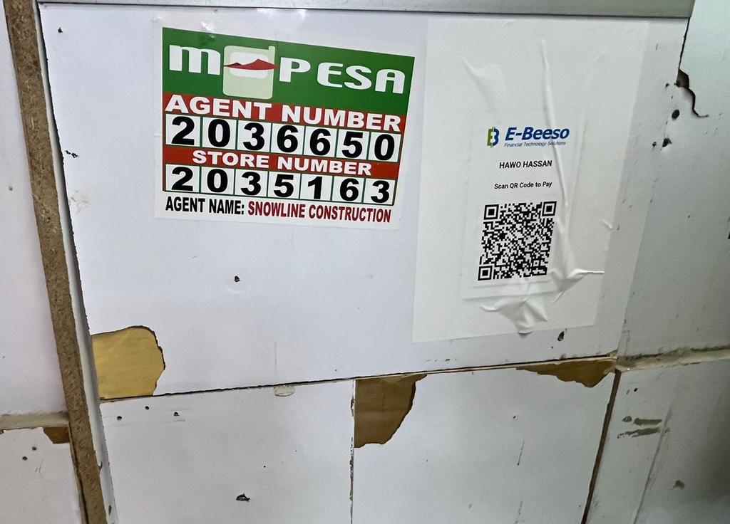 GuledWiliq's tweet photo. Our @ebeesoLLC neobank crypto wallet is shaking up #FinTech in Kenya.
Merchants in Eastleigh, Nairobi are now saving thousands of shillings a day using our digital QR open-banking POS — no Paybill, no Till, zero M-Pesa fees.

We’re not just disrupting the M-Pesa economy —
we’re rebuilding Kenya’s informal sector for the digital era and pioneering the future of African fintech. 🚀🇰🇪 @Morray_Morris @BasedKago @BasedEastAfrica