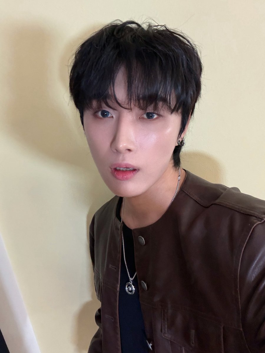 OX] 今日もポエギのおかげで幸せだった日 ❤️‍🔥 #OMEGA_X #오메가