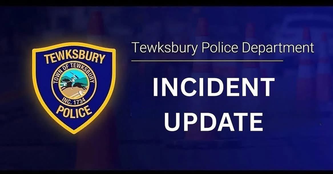 TewksburyPD's tweet image. 🚧 Incident Update:

East St by Lumber Lane was reopened overnight following the earlier truck rollover. The scene has been cleared and the area is safe for travel. Thank you to everyone for your patience.

#TrafficUpdate #RoadReopened #TewksburyPD #CommunityUpdate -TPD121