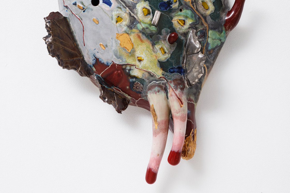 ゆづたん様　オーダーカゴ完成品 半透明の身体〉 Translucent body H150×D137×W380mm Clay , glaze