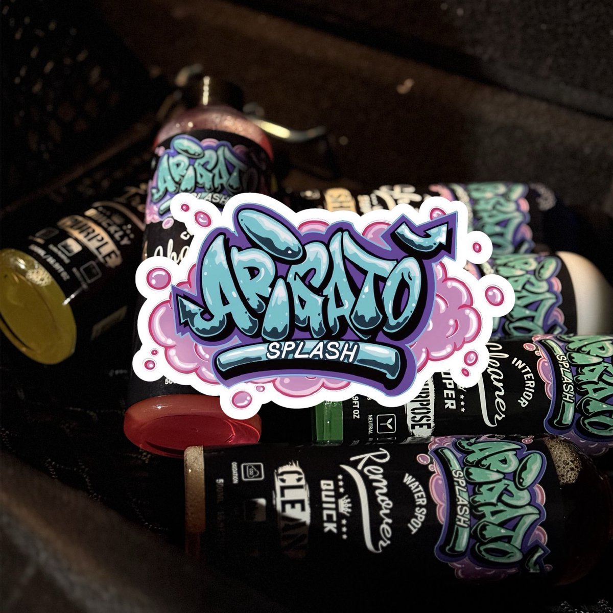 666evo8's tweet photo. 僕のSLICKBOYSが
ARIGATO SPLASHの販売正規代理店になりました！

日頃からシバき回してる人も
大事にジェントルにドライブされている人も
洗車を通して皆さんの相棒である愛車に
感謝を伝えよう！というコンセプトです🙏

いかにサクッと楽に仕上がるかを重視してます！
↓ https://t.co/uULyddRjAl