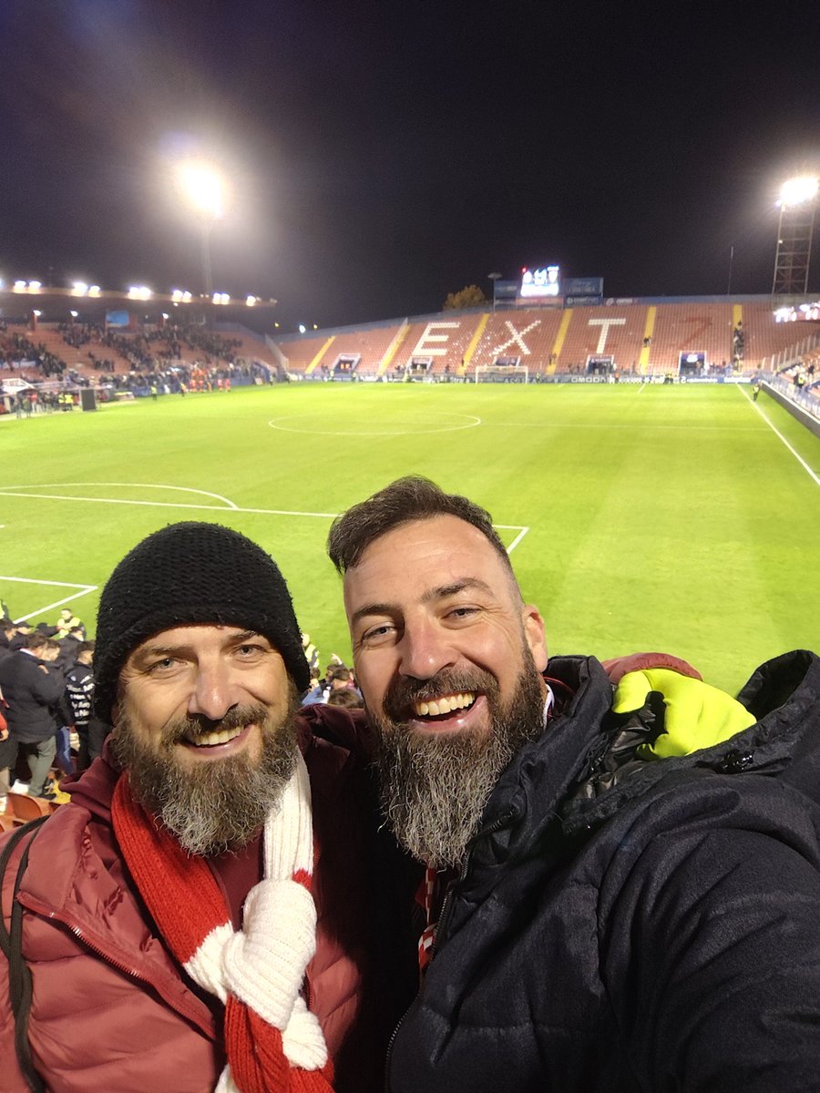 egea84's tweet photo. Seguimos fortaleciendo la cantera @boni79er @SevillaFC https://t.co/cglzmKf7sB