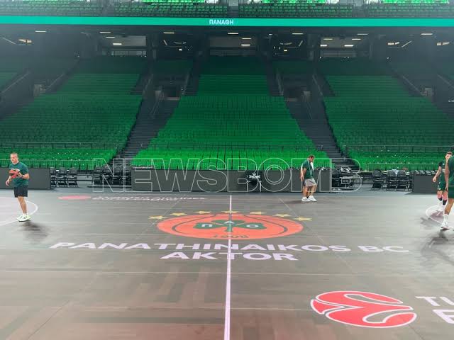 michaelangelost's tweet photo. βρες την διαφορα

#paobc #OlympiacosΒC https://t.co/LNAjwd6qpJ