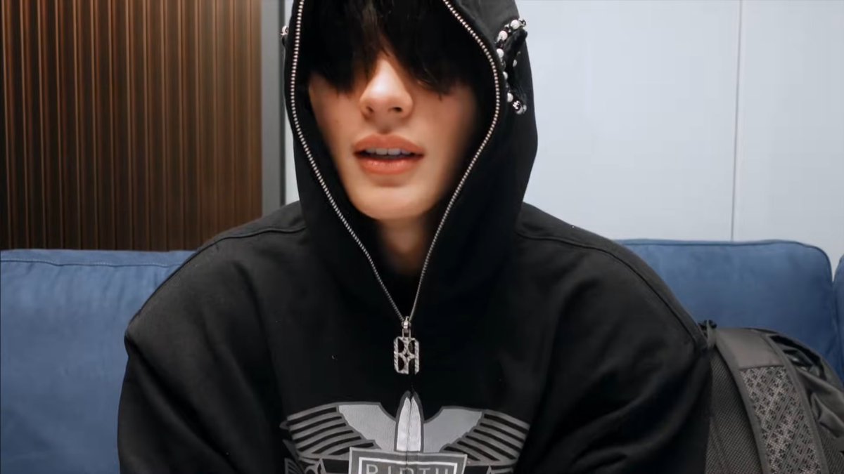바보 tweet media