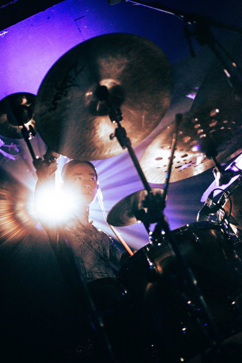 Khamai Leon tweet media