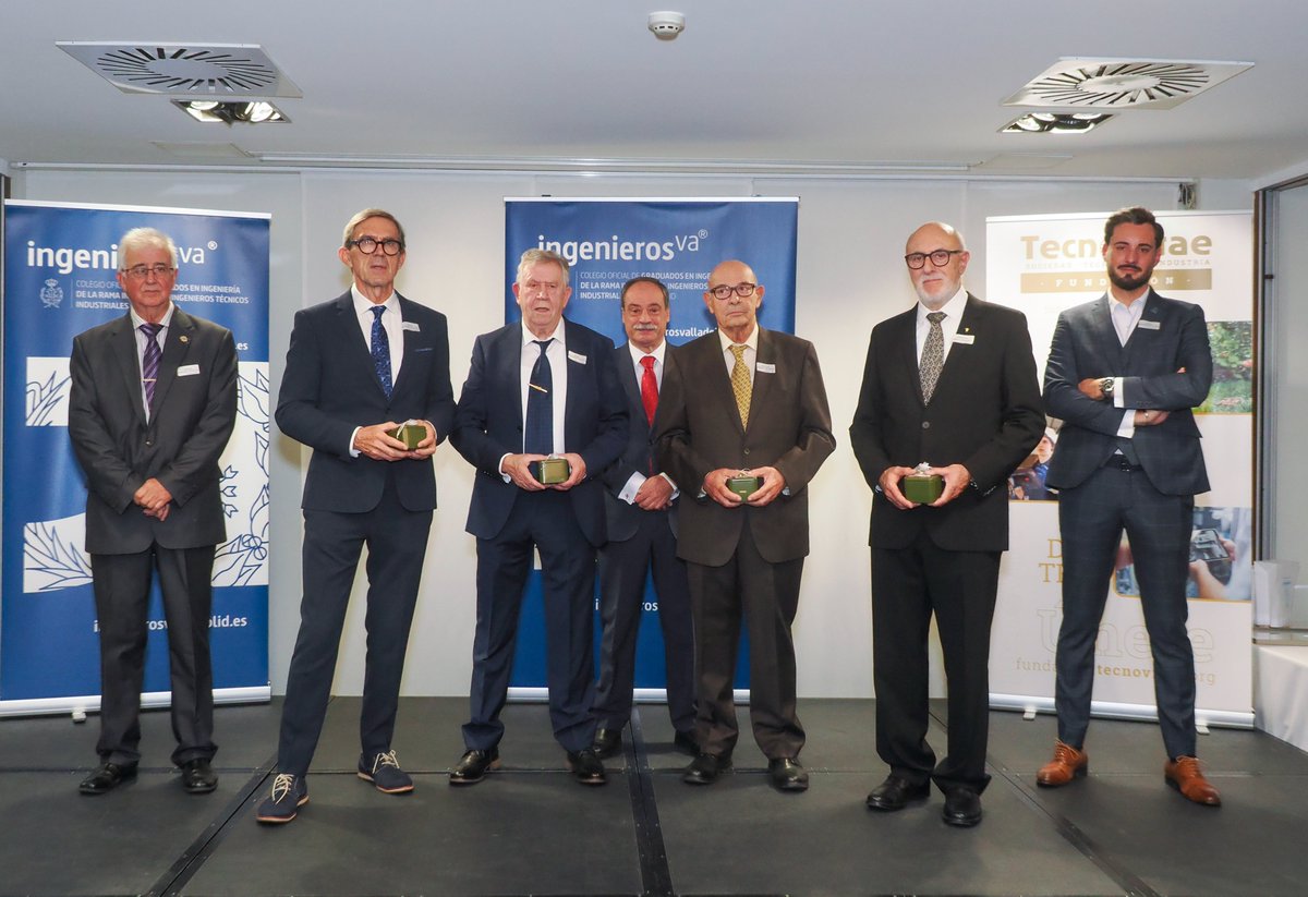 ingenierosva's tweet image. ¿Estuviste en 'La noche de ingenierosVA 2025?

📷 No te pierdas la galería de fotos completa del evento que celebramos ayer en Sercotel Valladolid, con la asistencia de más de 200 colegiados.

➕ Ver galería completa: ingenierosvalladolid.es/reencuentros-m…