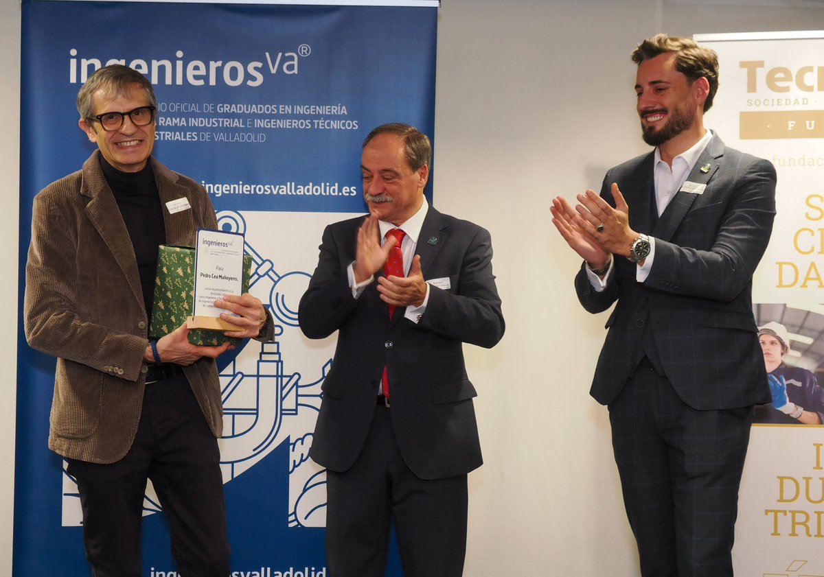ingenierosva's tweet image. ¿Estuviste en 'La noche de ingenierosVA 2025?

📷 No te pierdas la galería de fotos completa del evento que celebramos ayer en Sercotel Valladolid, con la asistencia de más de 200 colegiados.

➕ Ver galería completa: ingenierosvalladolid.es/reencuentros-m…