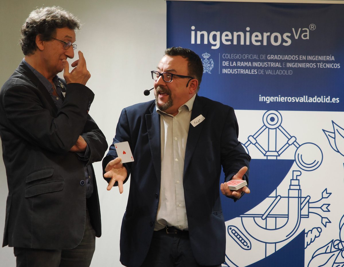 ingenierosva's tweet image. ¿Estuviste en 'La noche de ingenierosVA 2025?

📷 No te pierdas la galería de fotos completa del evento que celebramos ayer en Sercotel Valladolid, con la asistencia de más de 200 colegiados.

➕ Ver galería completa: ingenierosvalladolid.es/reencuentros-m…