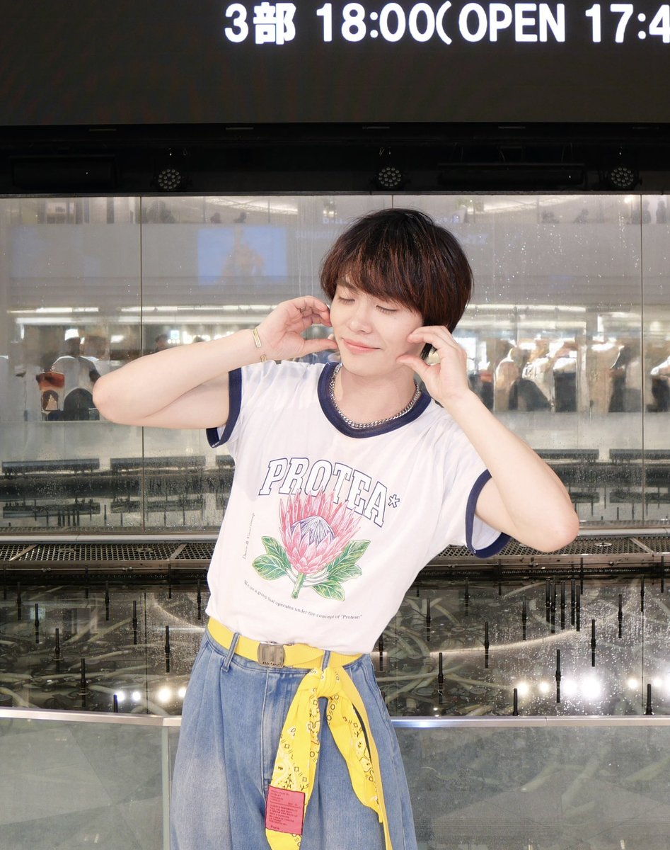 即購入⭕️✨☪️ラスト１点❣️RAMPAりくメンプロRAVERSユニフォーム匿名配送‼️ 即購入⭕️✨☪️ラスト1点❣️RAMPAりくメンプロRAVERSユニフォーム