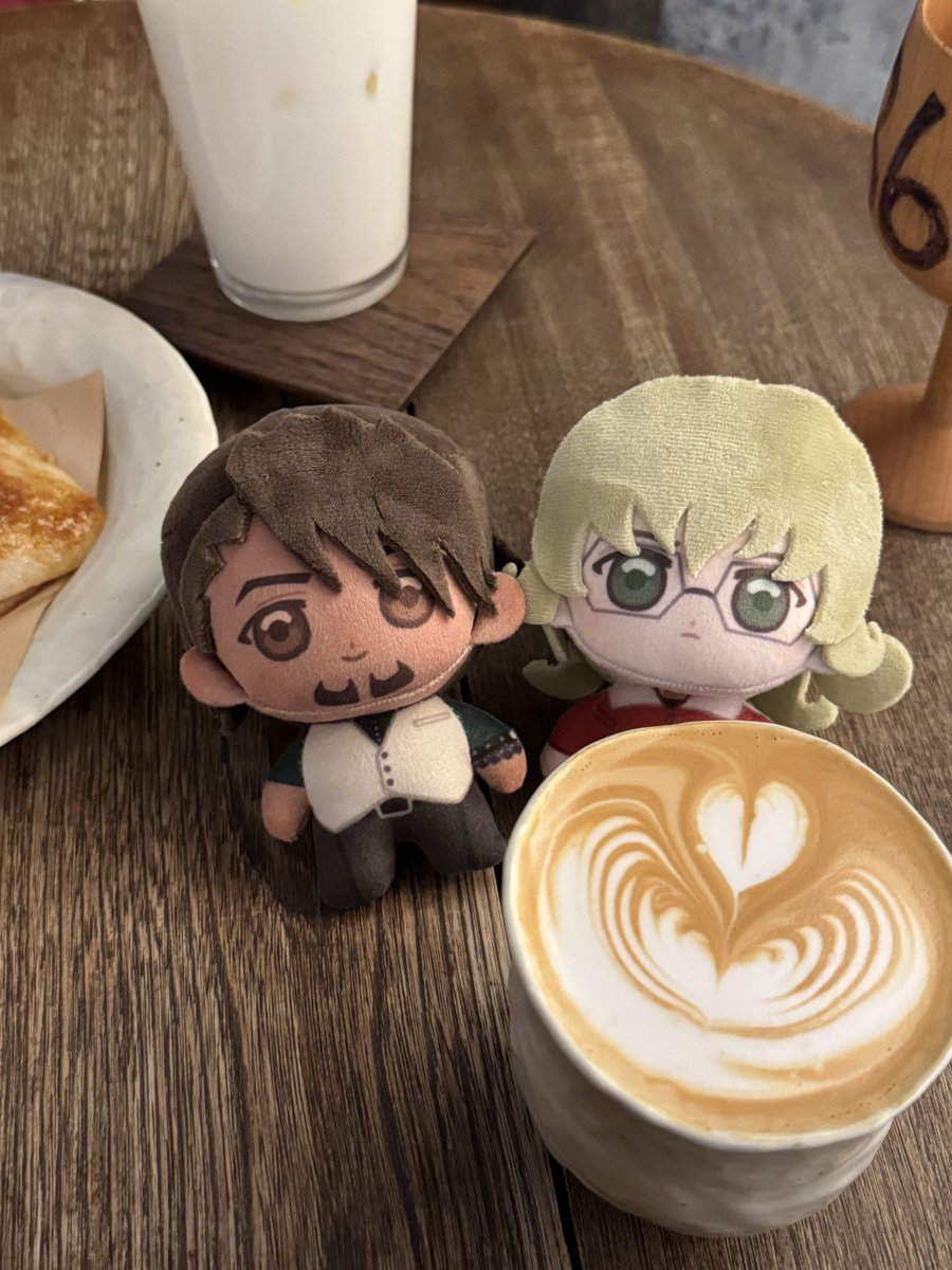 shizeexi_ (@shiziyeren111) on Twitter photo 