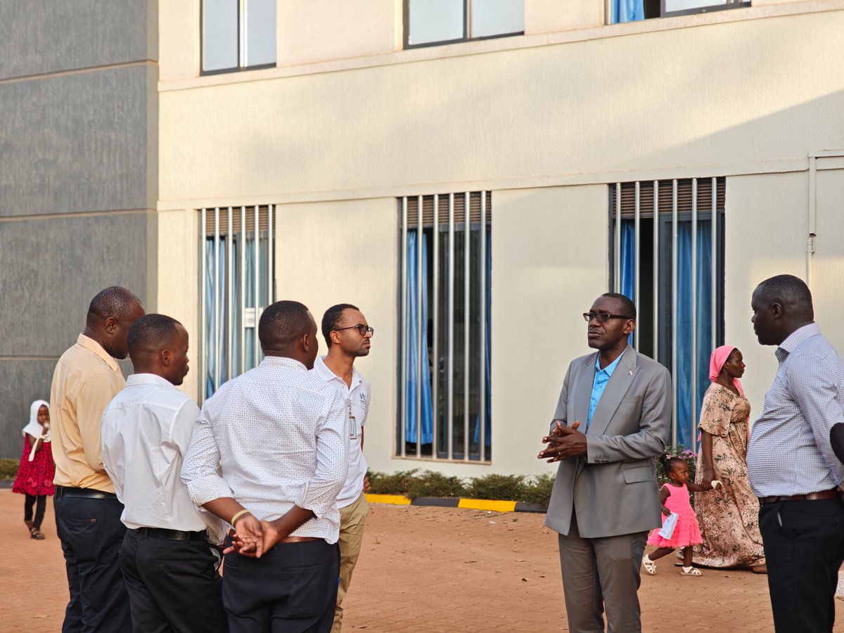 nihUganda's tweet photo. We hosted @rkalyes1 as we prepare to open our dialysis clinic.
Expert guidance + skilled hands = better care for you.
Coming soon.
#NileInternationalHospital #DialysisUnit https://t.co/XSSdUeB4Ys